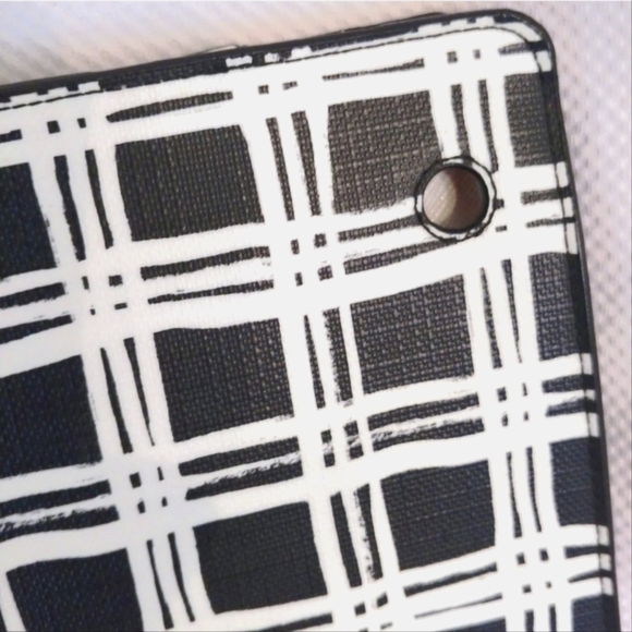 Coach Bleeker iPad Folio Case – Black Multi Painted Plaid Print - NWT - Picture 4 of 8